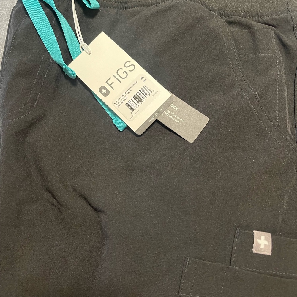 Figs Black Cargo Pants Relaxed Fit Durable